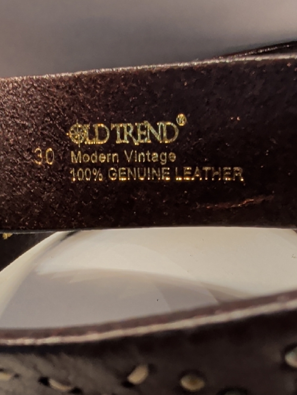 Brown Floral-Accent Leather Belt with Antiqued Brass Buckle - Picture 2 of 13